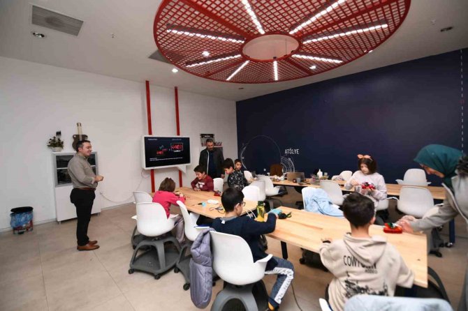 Geleceğin Teknoloji Yıldızları, Pursaklar’da Parlayacak