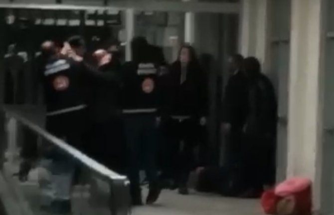 Habur Sınır Kapısı’nda Bir Kadın Darp Edildi, Valilik Açıklamada Bulundu