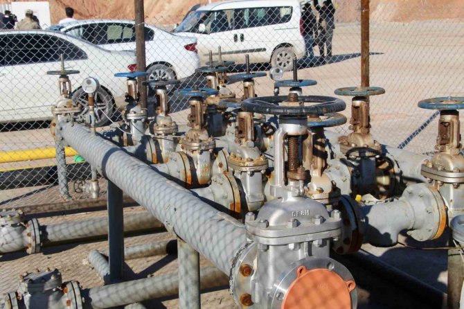 Bölge Terörden Temizlendi, 12 Milyar Dolar Değerindeki Petrol Ülkeye Kazandırıldı