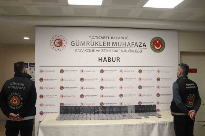 Habur’da Milyonlarca Lira Değerinde Kaçakçılık Operasyonları