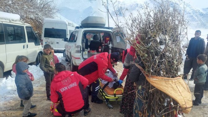 90 Yaşındaki Hasta İçin Ekipler Seferber Oldu
