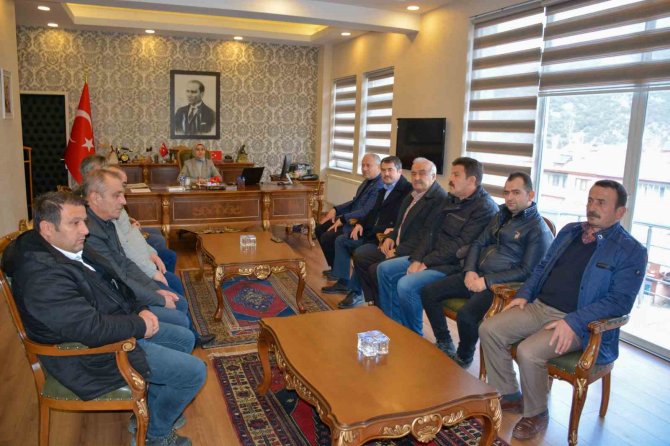Başkan Çaylı Ve Mhp Teşkilatından Kaymakam Güneş’e Hayırlı Olsun Ziyareti