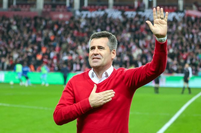 Samsunspor, Ligde 90 Hafta Sonra Lider Oldu