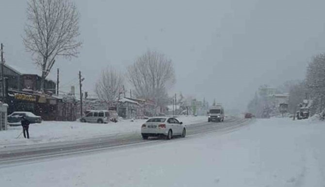 Sertavul Geçidinde Tipi: Zincirsiz Araçlara İzin Verilmiyor