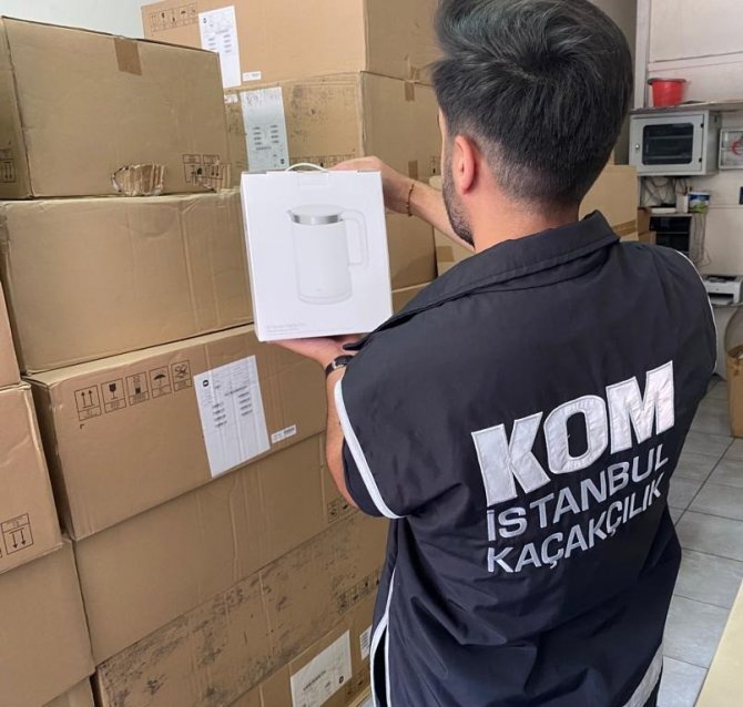 İ̇stanbul’un Da Aralarında Olduğu 4 İlde Kaçak Elektronik Eşya Operasyonu