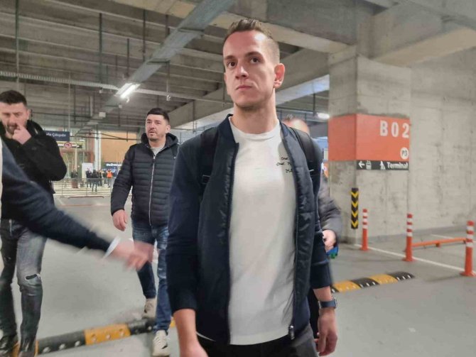 Amir Hadziahmetovic, İ̇stanbul’a Geldi