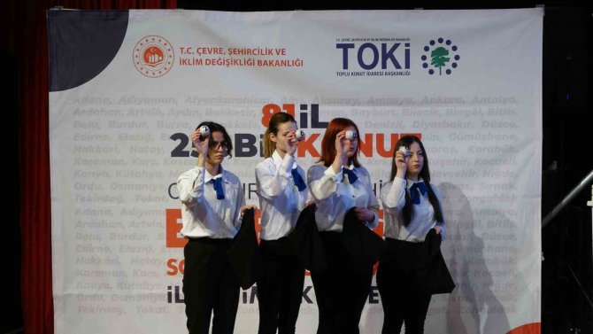 Çanakkale’de İlk Kez Ev Sahibi Olacaklar Kura Heyecanı Yaşadı
