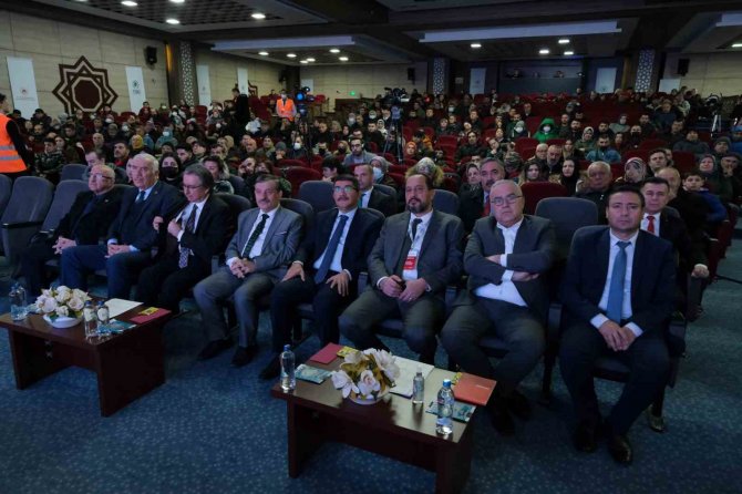 Toki̇ Kurasında Sevinç Ve Gözyaşı Bir Arada