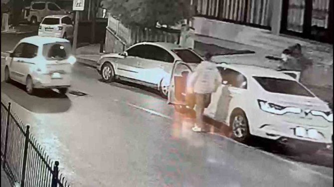 Tartıştı, Kazayı Görmezden Gelerek Çekip Gitti