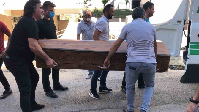Şüpheli Şekilde Ölen Öykü’nün Acılı Babası: "Şikayetçi Olup Olmama Konusunda Kararsızım"