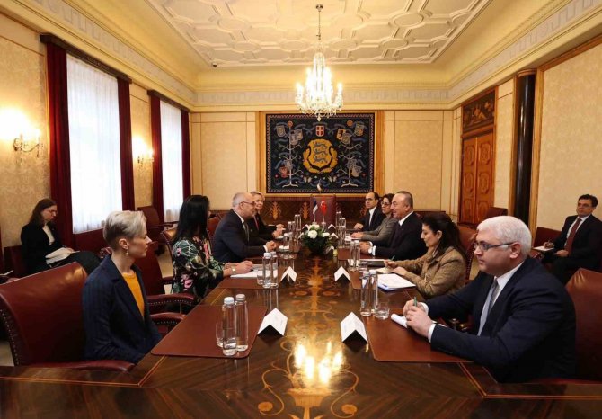 Estonya Cumhurbaşkanı Karis, Bakan Çavuşoğlu’nu Kabul Etti