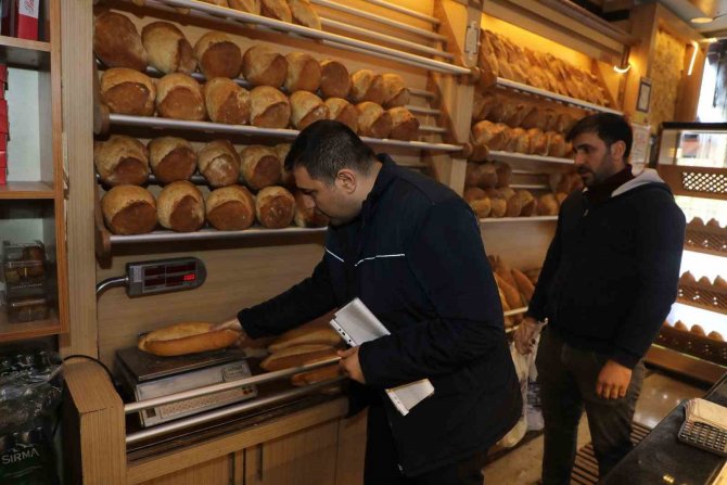 Eyüpsultan’da Bulunan Fırınlarda Ekmek Denetimleri Aralıksız Devam Ediyor