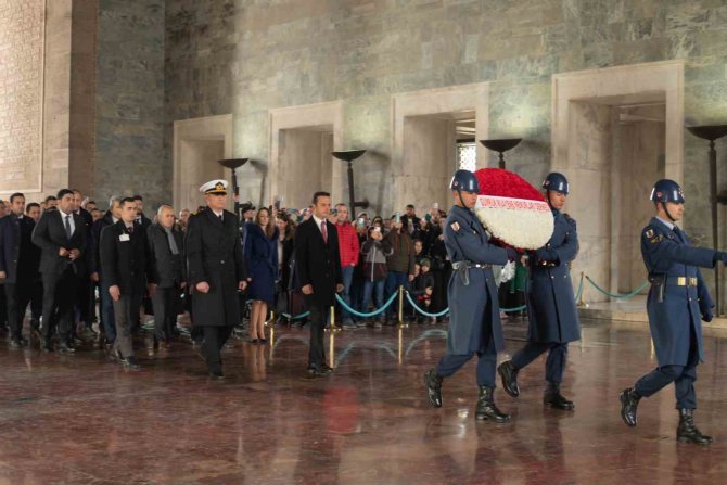 Gümrük Muayene Memurları Gümrük Günü’nde Anıtkabir’de
