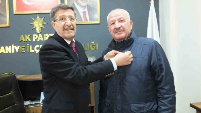 Burhaniye Ak Parti De Üye Kayıtları Arttı