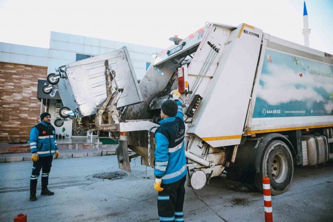 Merkezefendi’de Yer Altı Çöp Konteyneri 80 Farklı Noktaya Yerleştirildi