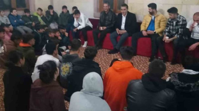 Başkan Çiftçi Gençlerin Sofrasına Konuk Oldu