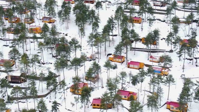 Zorkun Yaylası Beyaza Büründü