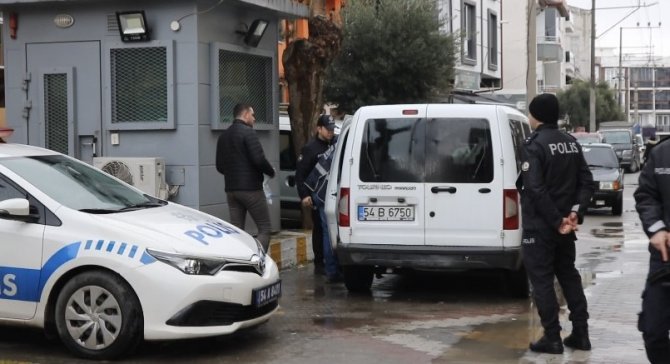 Eski Eşine Sokak Ortasında Dehşeti Yaşatmıştı, Tutuklandı