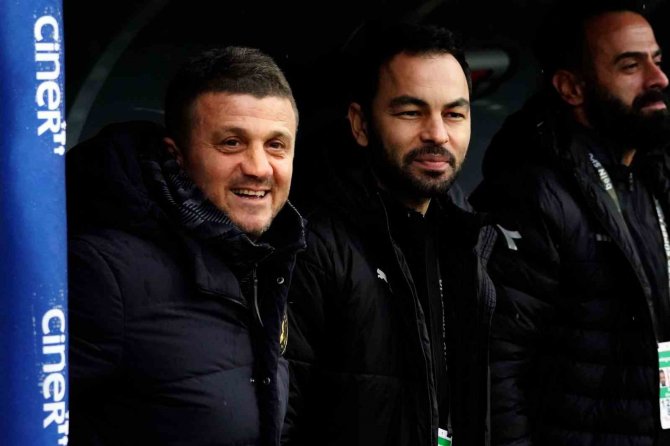 Spor Toto Süper Lig: Kasımpaşa: 3 - Giresunspor: 1 (İ̇lk Yarı)