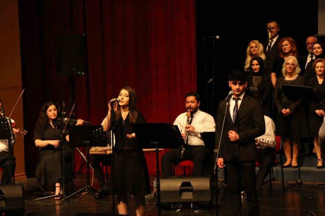 Veysel’in Eserlerini Seslendirdiler