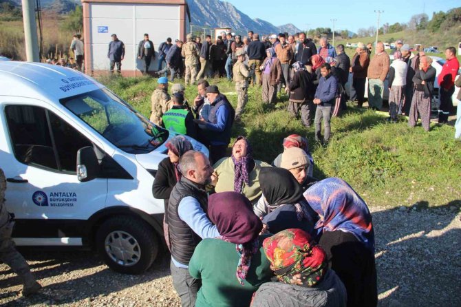 Antalya’da Alacak Verecek Tartışmasında Kan Aktı: 3 Ölü, 1 Ağır Yaralı