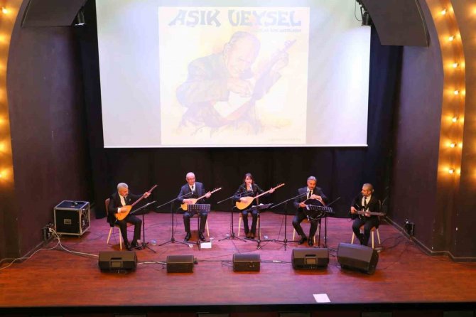 Aşık Veysel, Vefatının 50. Yıl Dönümünde Anıldı