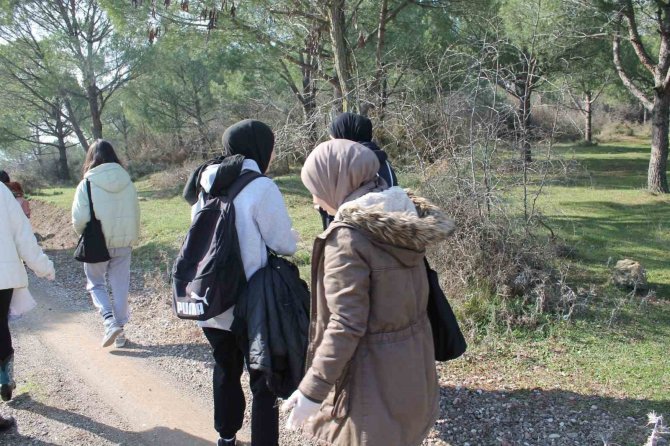 Vefalı Gençlik Doğa Sevgisi İle Geleceğine Sahip Çıkıyor.