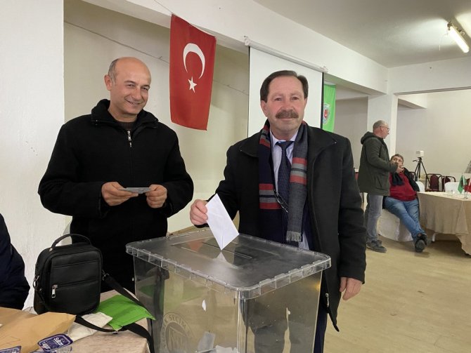 Mehmet Denizli Güven Tazeledi