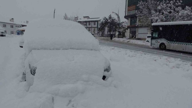 Bingöl Kar Kalınlığı 40 Santime Ulaştı: 283 Köy Yolu Kapandı
