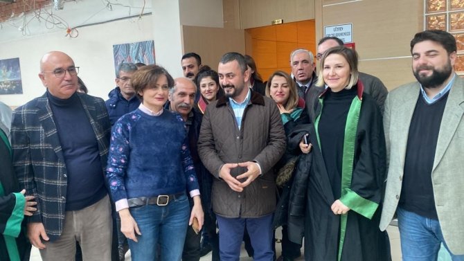 ‘Cumhurbaşkanına Hakaret’ten Yargılanan Eren Erdem Hakkında Beraat