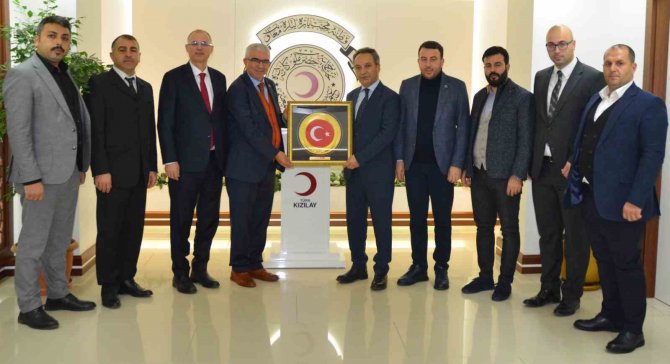 Karslıoğlu: “Kızılay’a Hep Destek Tam Destek Olacağız”