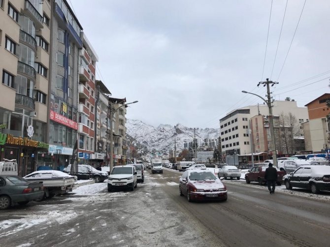 Gümüşhane Kent Merkezine Yılın İlk Karı Şubat’ta Düştü