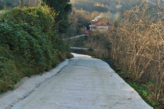 Başkan Tören: “Mahallelerimizin Eksiklerini Öncelik Sırasına Göre Tamamlıyoruz”