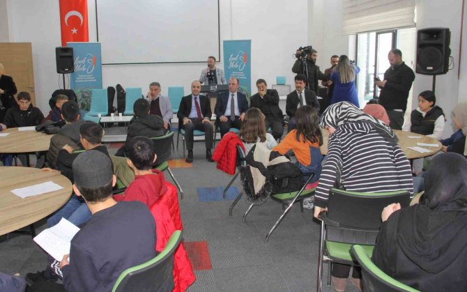 Elazığ’da 65 Öğrenci "Gençliğe Değer" Kampında Buluştu