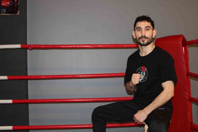 15 Türkiye Şampiyonluğu Bulunan Emre Karaca’nın Yeni Hedefi Dünya Şampiyonası