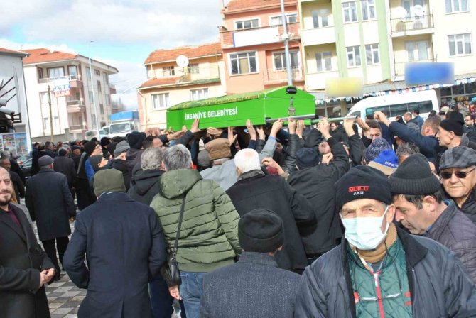 Belediye Başkanı Türkmen’in Engelli Oğlu Berkcan Genç Yaşta Vefat Etti