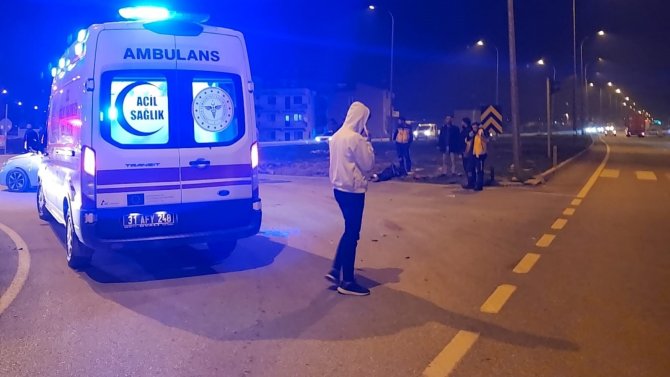 Hassa’da Trafik Kazası: 2 Yaralı