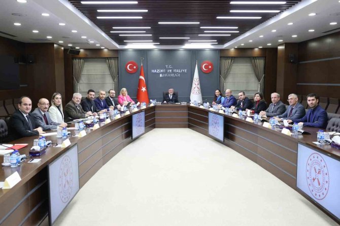 Bakan Nebati Eyt’nin Bütçeye Yükünü Açıkladı: “Eyt’nin Bu Yıl İçin Bütçeye Maliyeti 255 Milyar Lira”