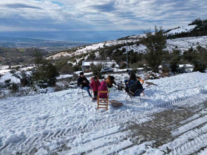 İ̇skenderun Körfezi’nde Lodos, Amanos Dağları’nda Kartpostallık Manzaralar