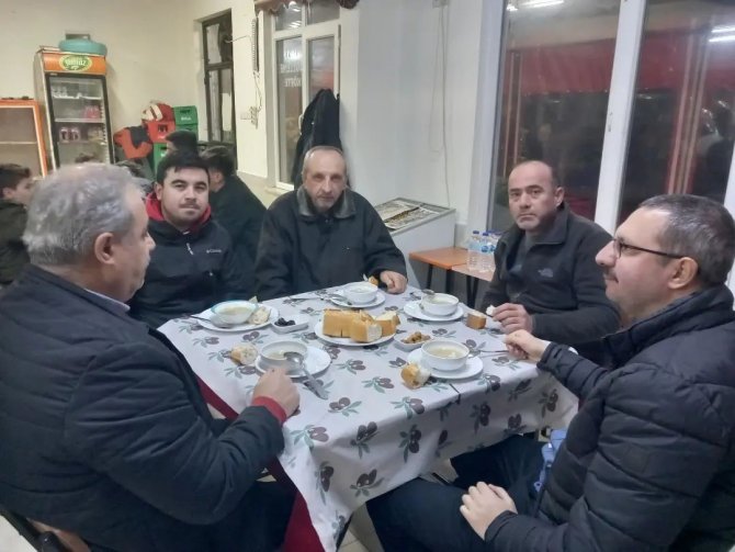 Havran Da Sabah Namazı Buluşmalarına Gençler Damgasını Vurdu