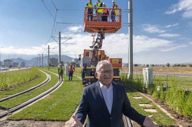 Başkan Büyükkılıç’tan ’Sıfır Emisyon’ Rotasında Önemli Yatırımlar
