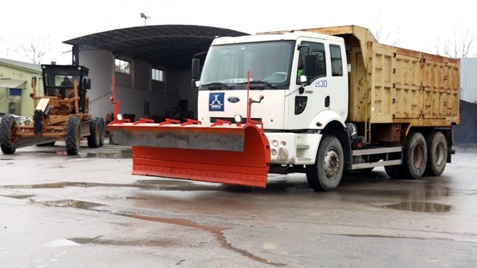 Darıca’da Ekipler Karla Mücadeleye Hazır