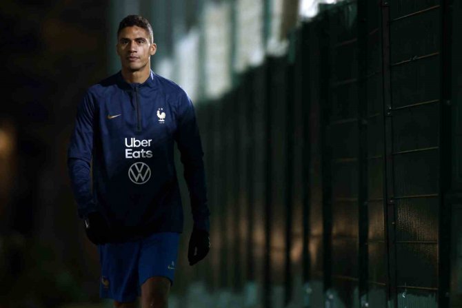Raphael Varane, Fransa Milli Takımı’nı Bıraktı