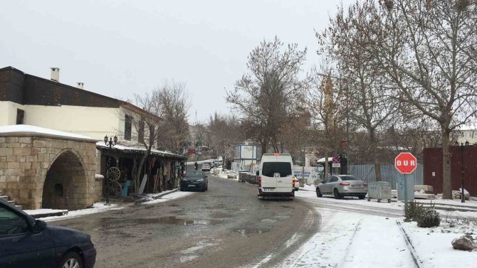 Bin 400 Rakımlı Harput Beyaza Büründü