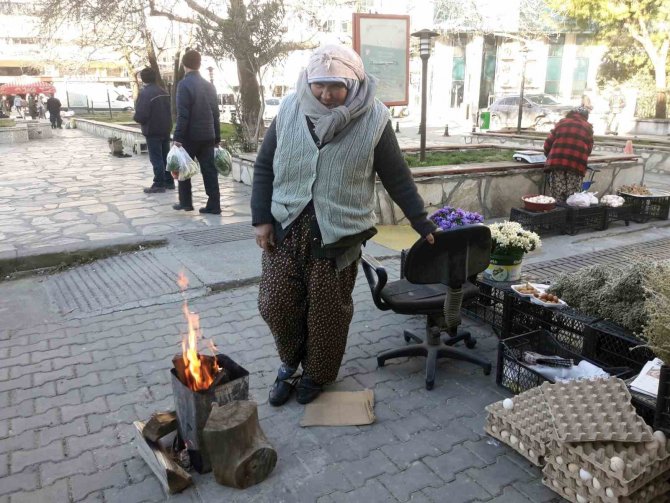 Halk Pazarını Soğuk Vurdu