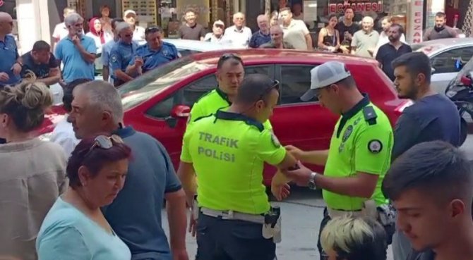 Polisin Köpekli Sürücüyle İmtihanı