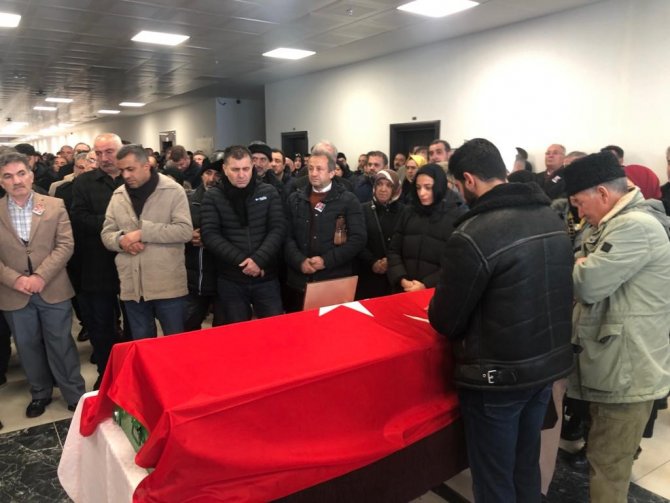 Yakalandığı Amansız Hastalığa Yenik Düşen Prof. Dr. Ahmet Beşe, Son Yolculuğuna Uğurlandı