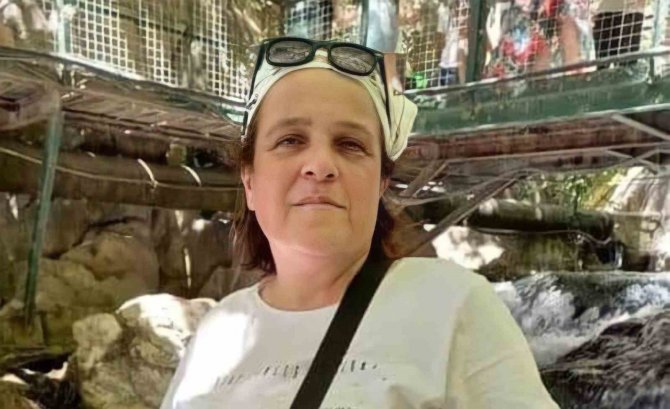 Hastanede Kalp Krizi Geçiren Sağlık Çalışanı Hayatını Kaybetti