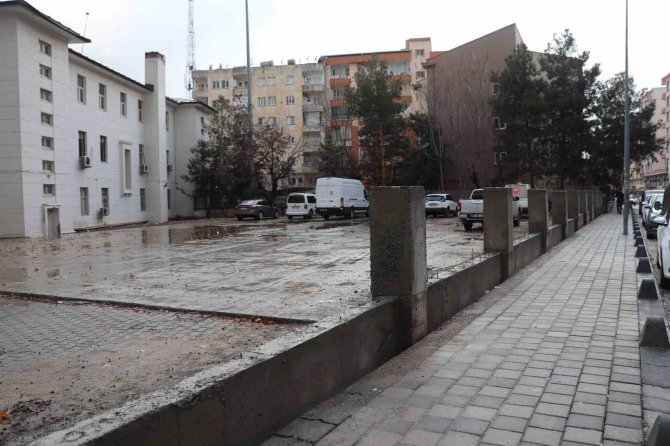 Siirt’te Kaykay Ve Bisiklet Parkuru Yapılıyor