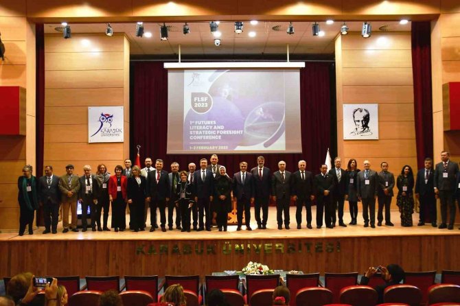 1. Gelecek Okuryazarlığı Ve Stratejik Öngörü Konferansı Kbü’de Yapıldı